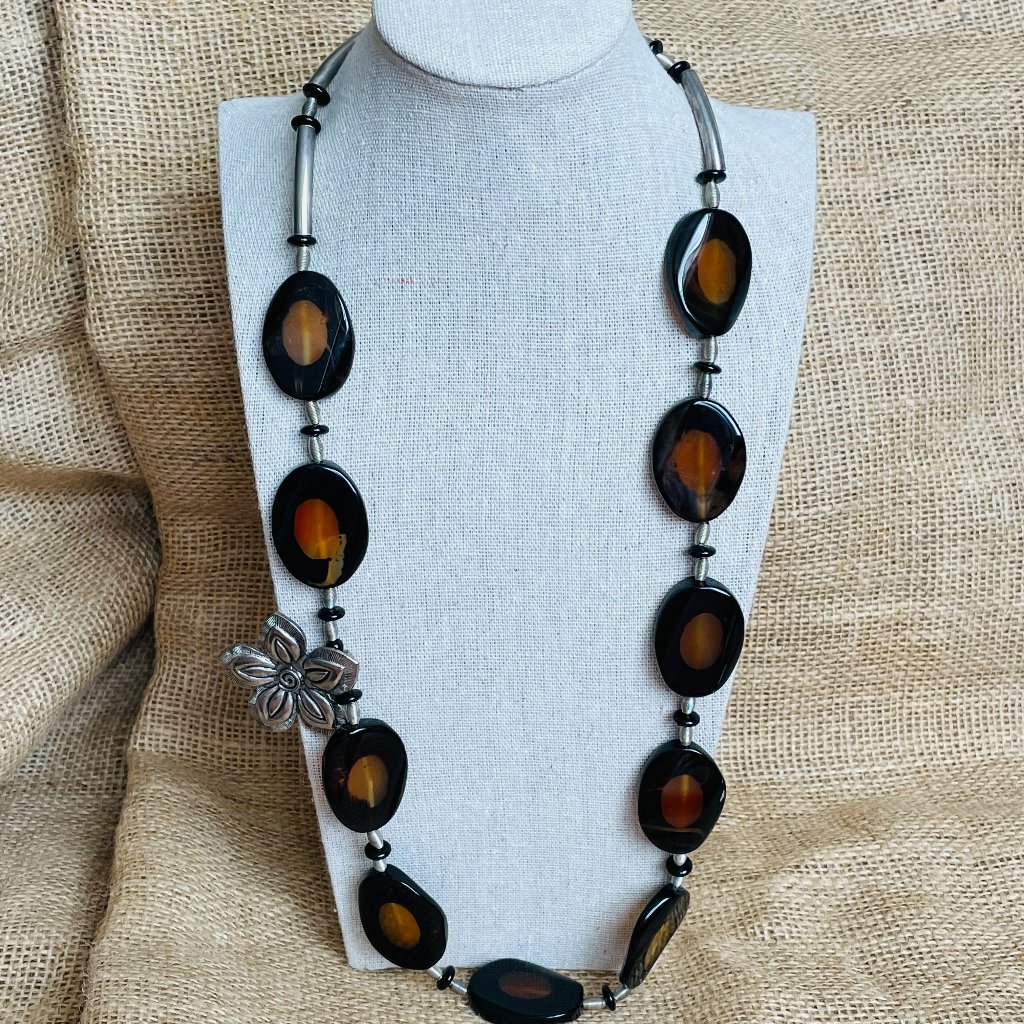 Gorgeous Eye Agate Black Orange Silver Beaded Floral Pendant Statement Necklace